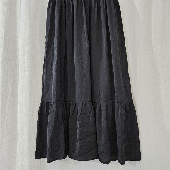 Knox Rose Tank Satin Wrap Midi Dress in Black Women’s Size L - Picture 5 of 10